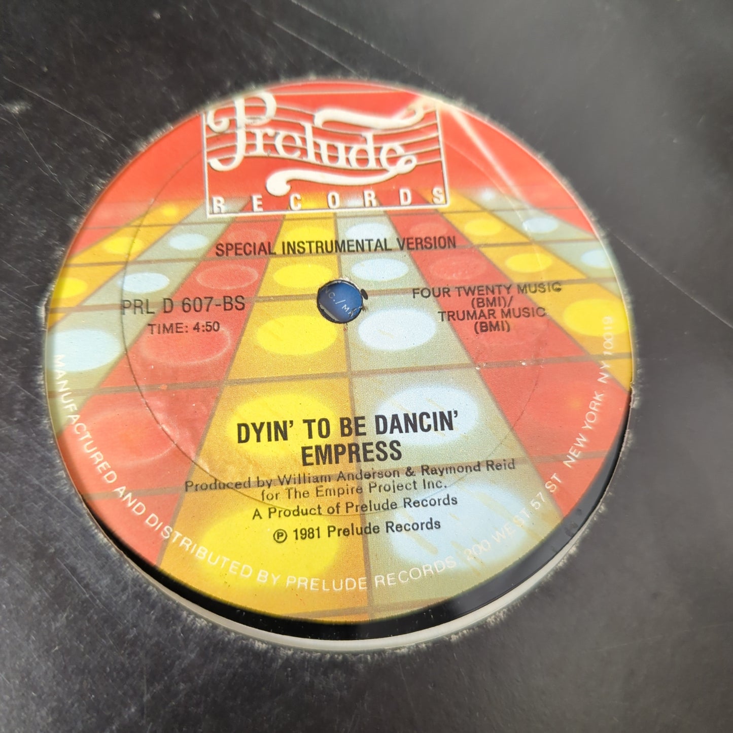 Empress - Dyin' To Be Dancin' - 12" Vinyl Single