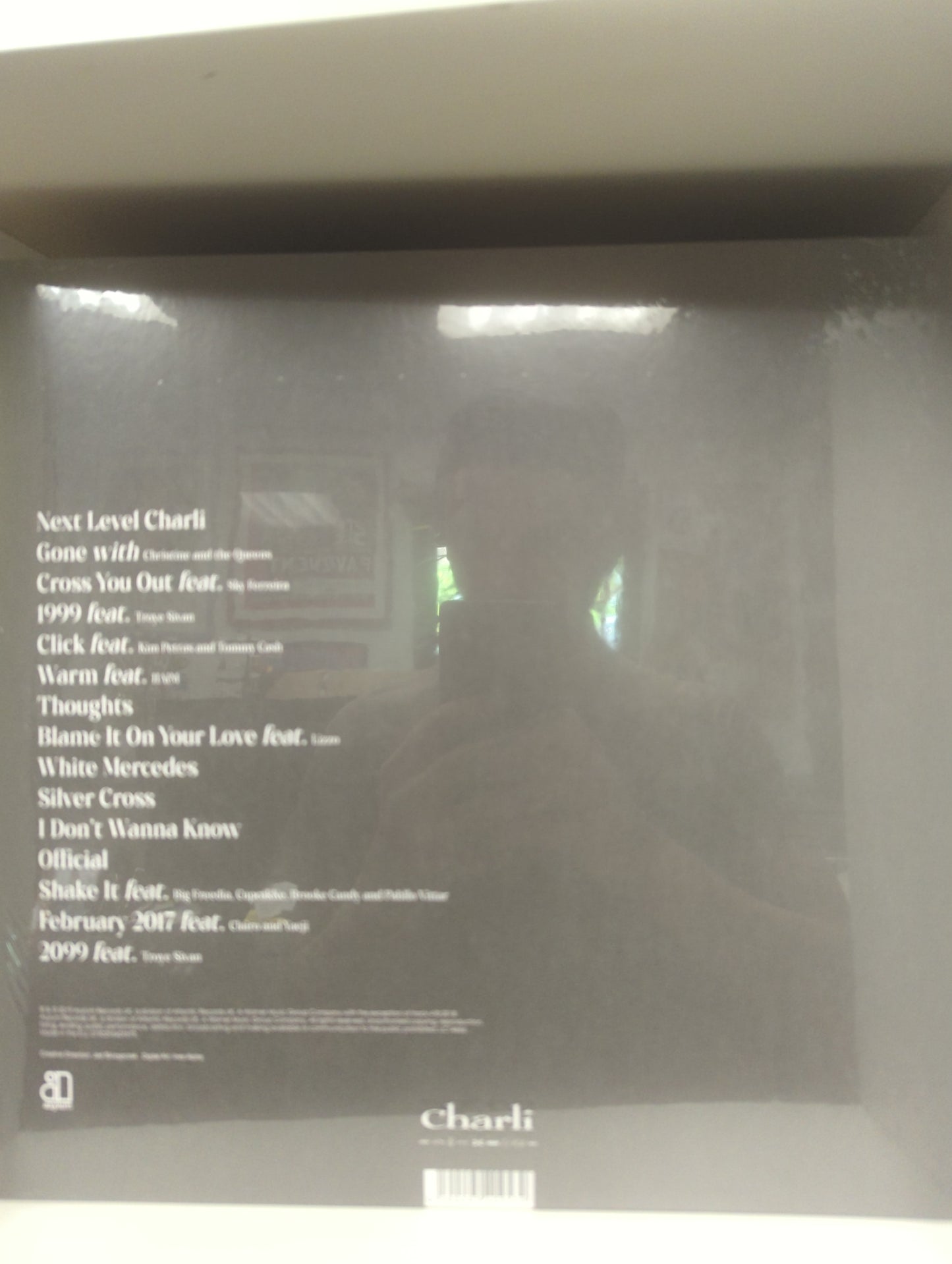 Charli XCX - Charli 12'' Vinyl LP