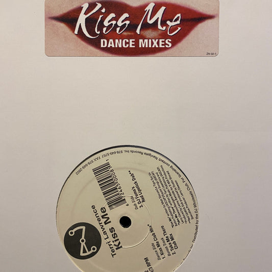 Terri Lawrence : Kiss Me (Dance Mixes) (12")
